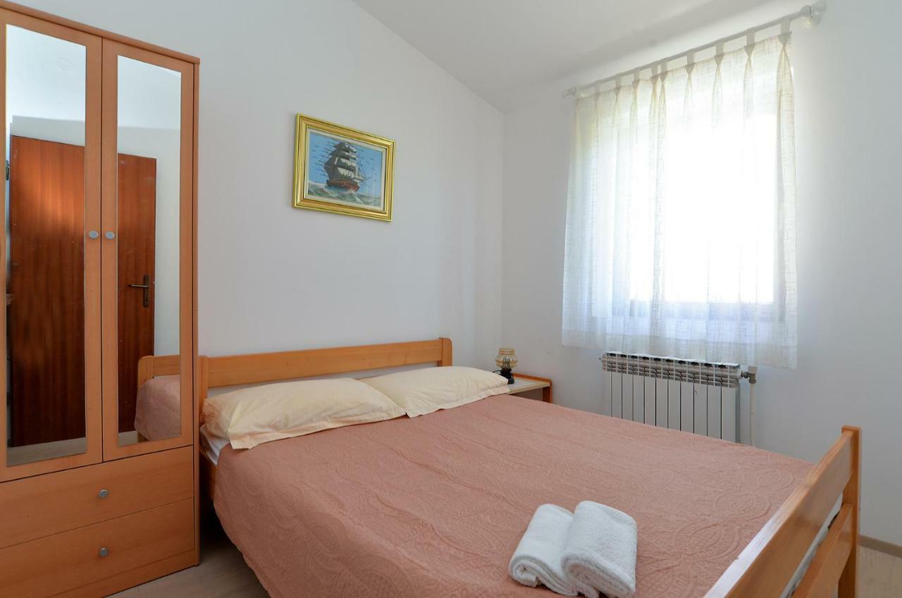 Apartment Gracijela 827 Медулин Экстерьер фото