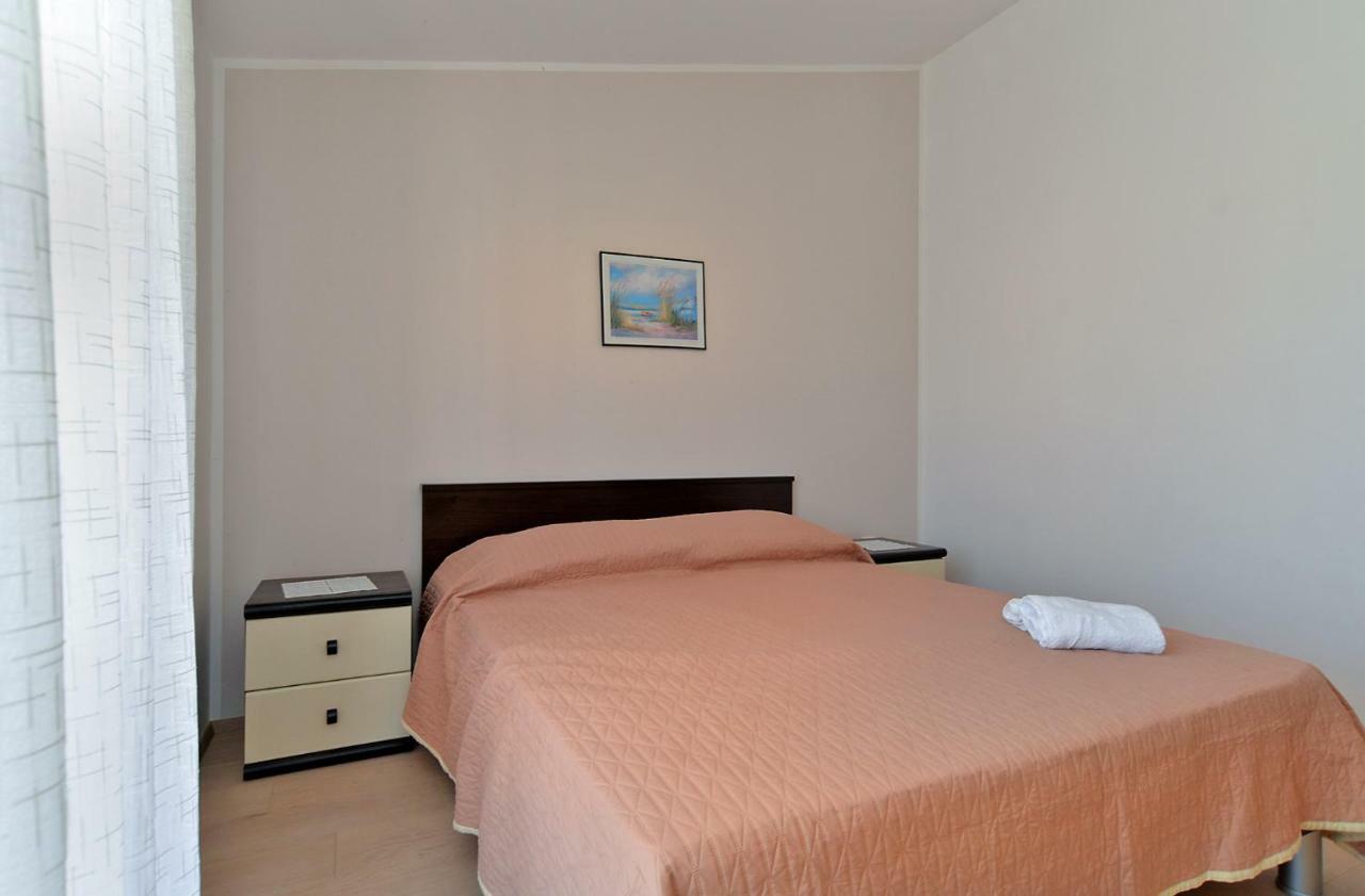 Apartment Gracijela 827 Медулин Экстерьер фото