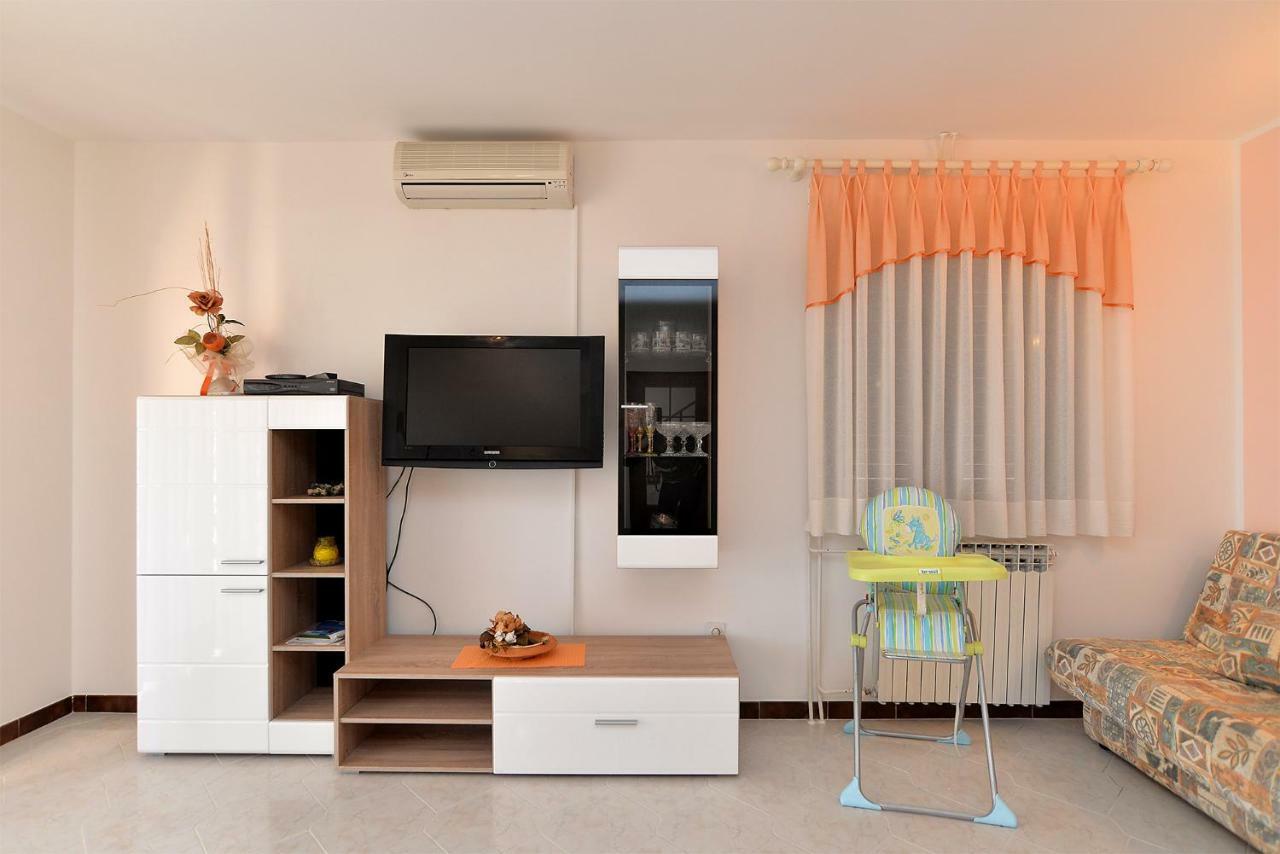 Apartment Gracijela 827 Медулин Экстерьер фото